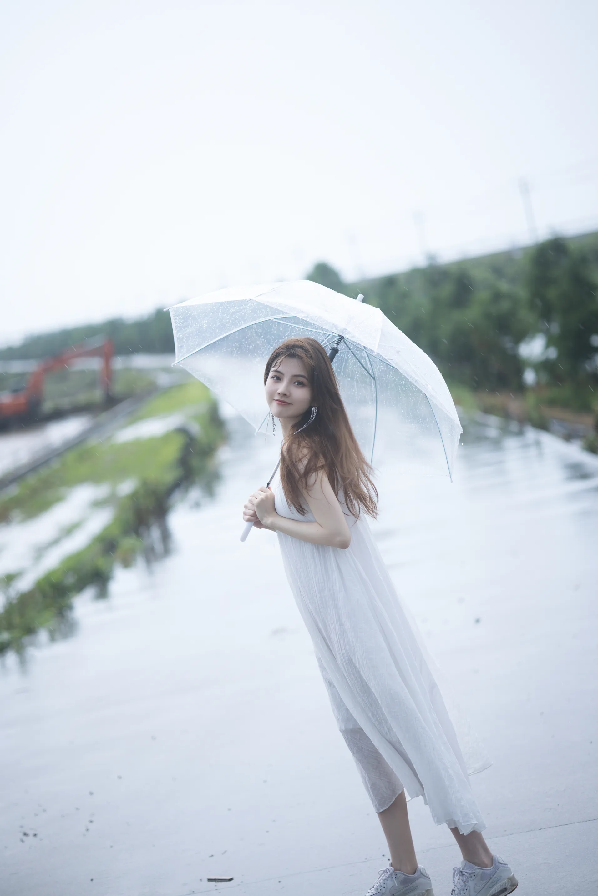 [YITUYU] 2022.12.10 Vol.2647 – Girl after the Rain DtifaDing Xiaoni#[24P]-5